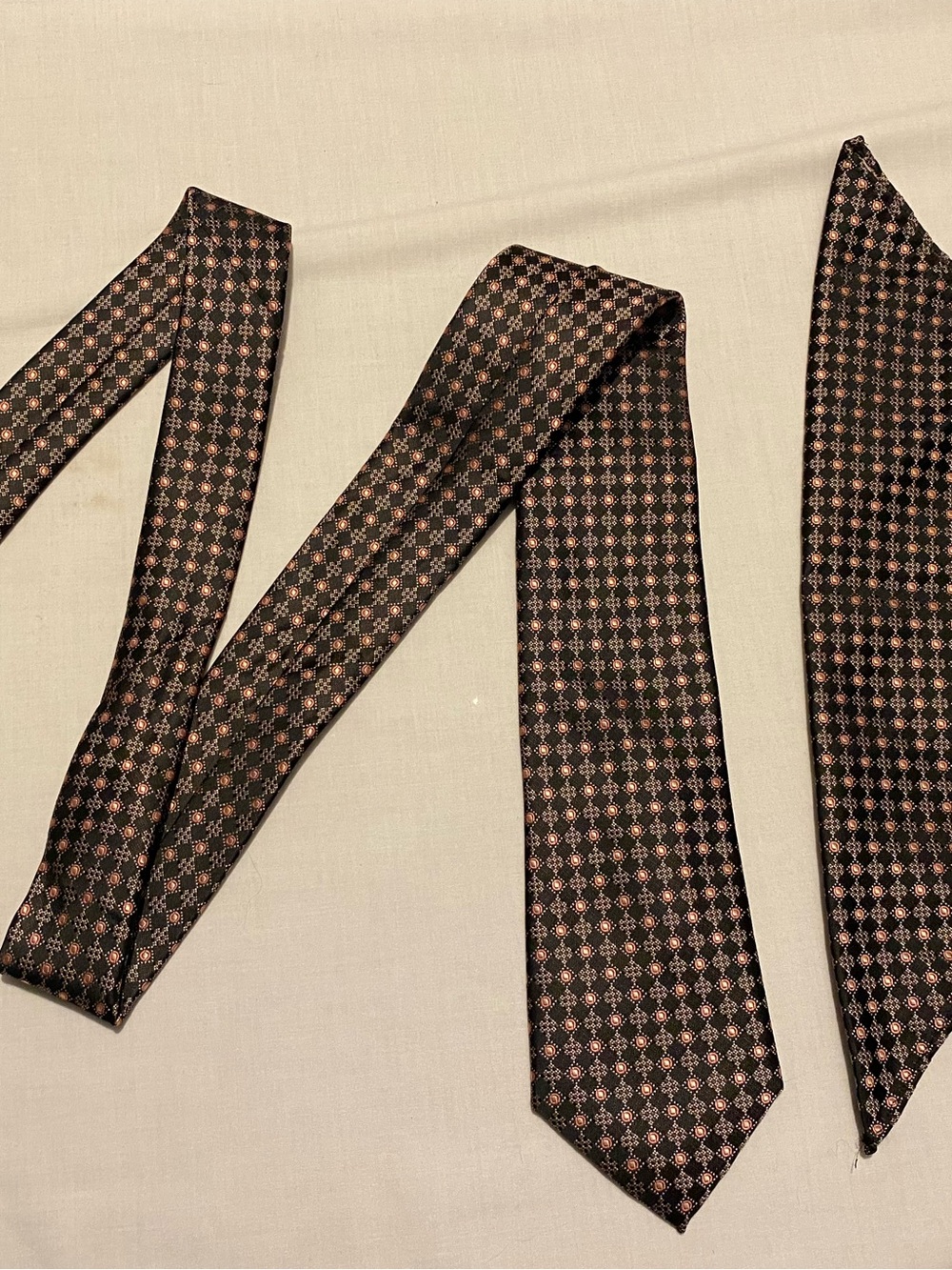 Alexander Julian Black Tie with Pink Diamond Pattern